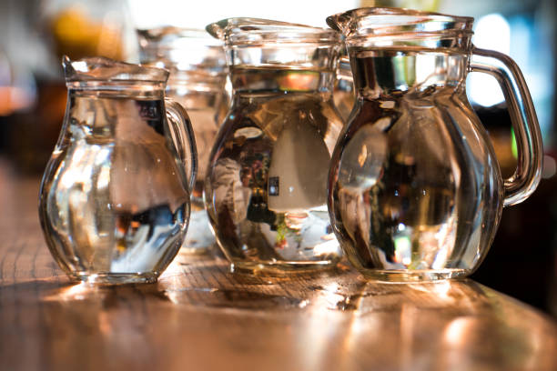 Quelle est la différence entre un broc et une carafe ?