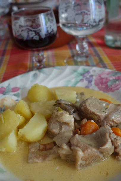 Quel vin servir avec une blanquette de veau ?